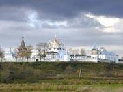 Вид на Можайский Лужецкий Ферапонтов Богородицкий мужской монастырь.
 Фото В.Евсеев 2003г.